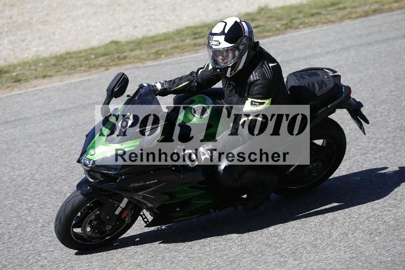 /05 07.04.2026 Cornu Master School ADR/Gruppe rot/6